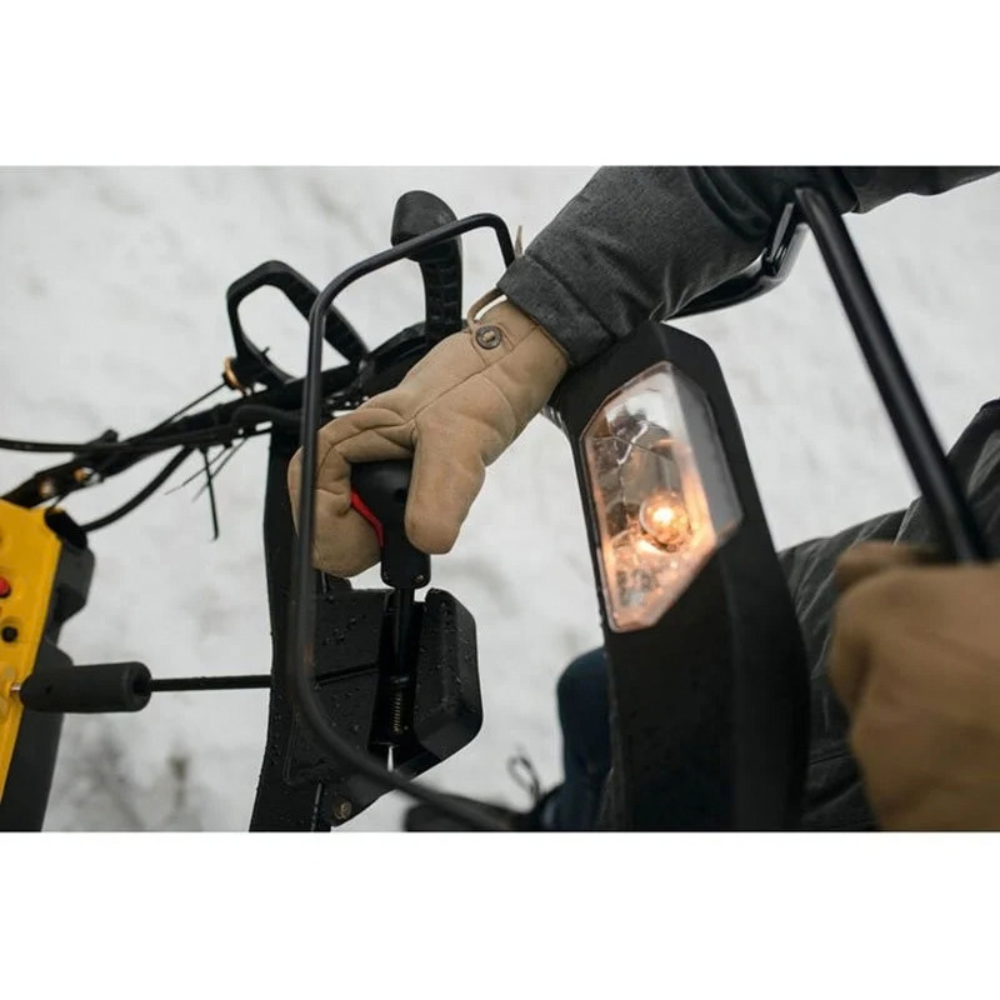 Cub Cadet 1X 21 in. 208cc Single-Stage Gas Snow Blowers