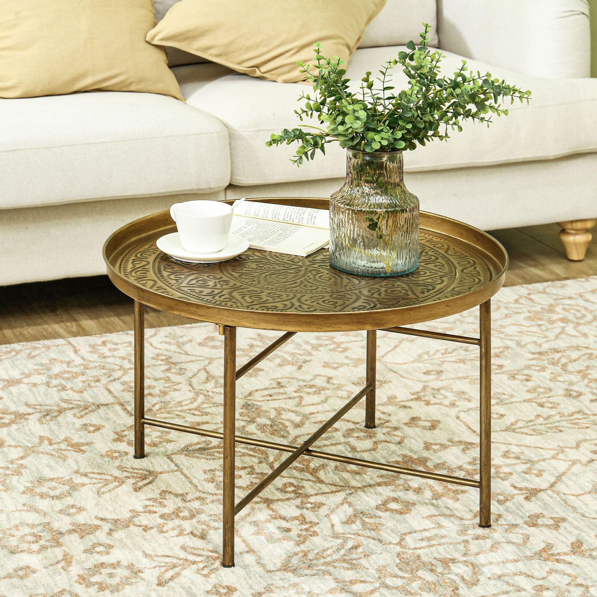 HOMCOM 24 in Round Gold Hammered Accent Table with Metal Frame