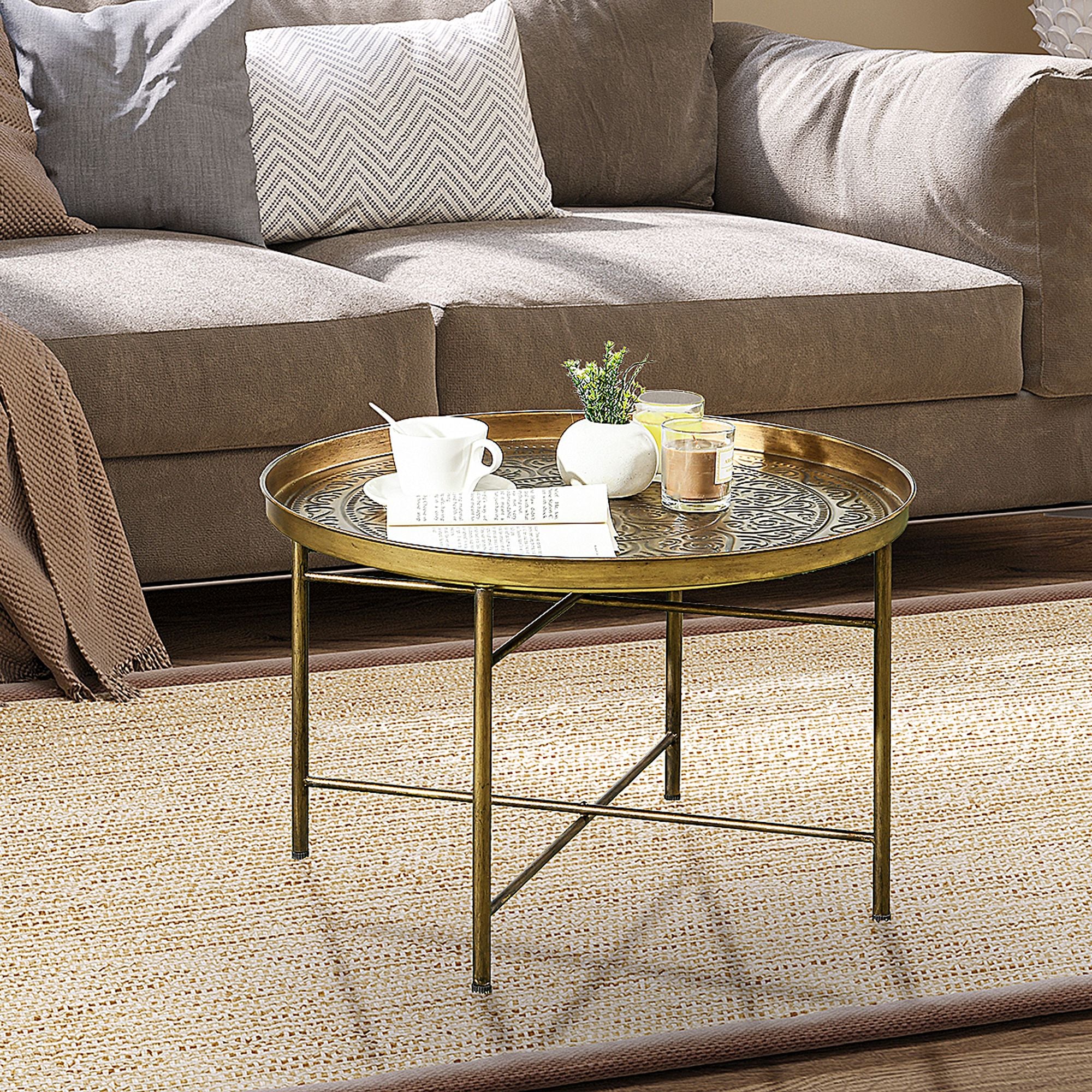 HOMCOM 24 in Round Gold Hammered Accent Table with Metal Frame
