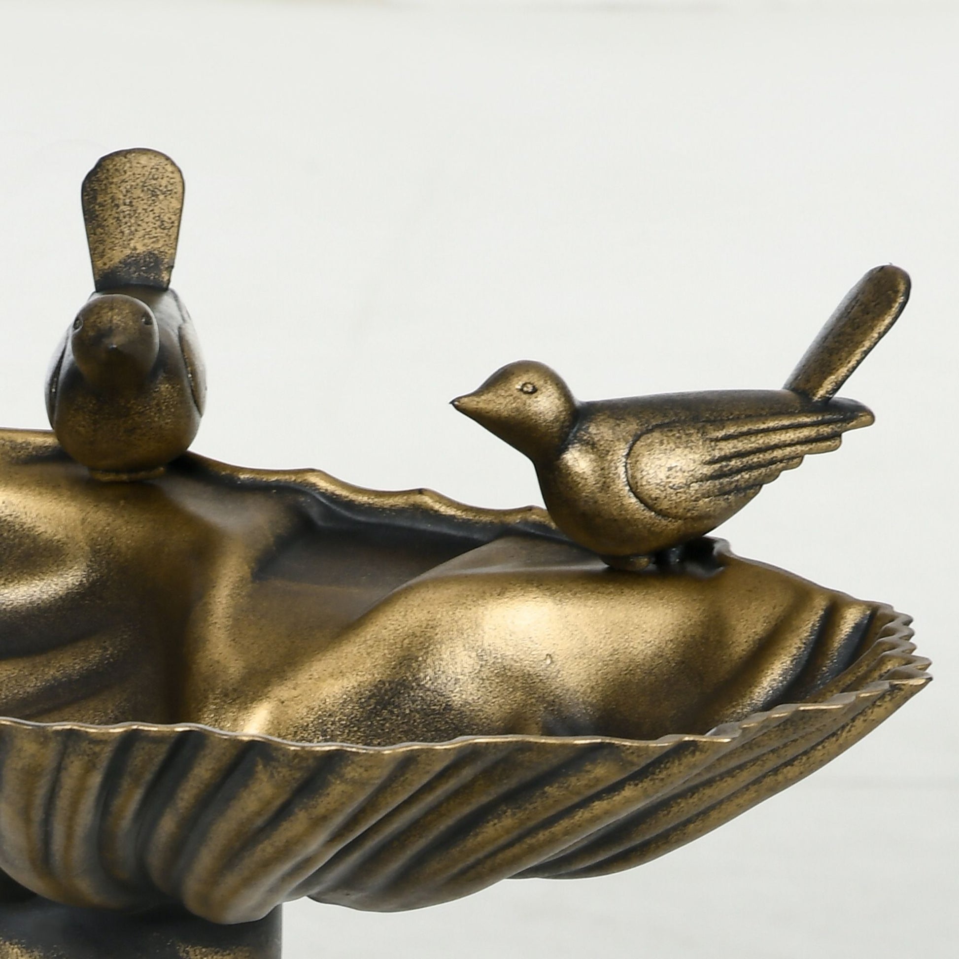 Outsunny 32 in Antique Bird Bath with Planter Pedestal, Bronze