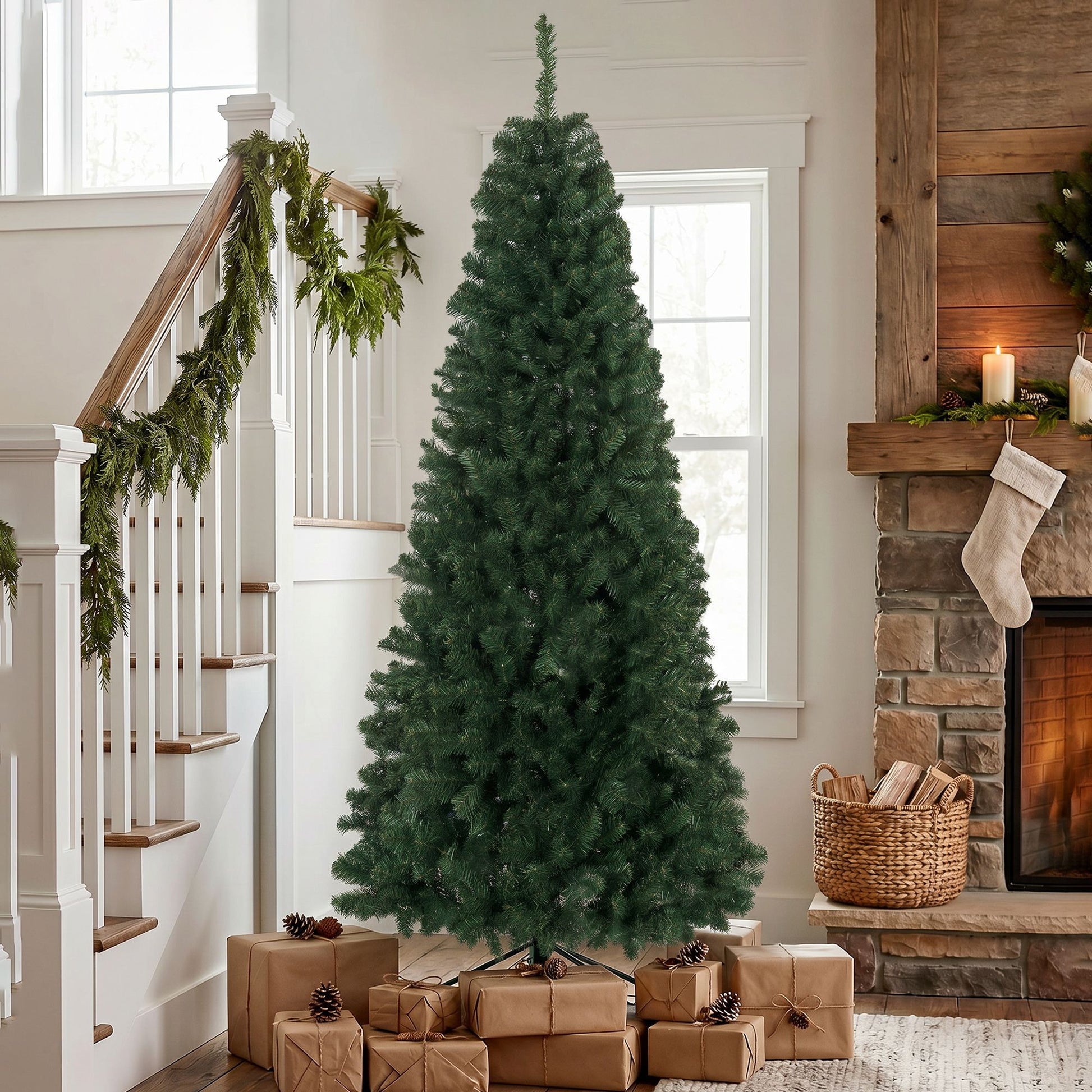 HOMCOM 7.5 ft Norway Spruce Artificial Christmas Tree, Green