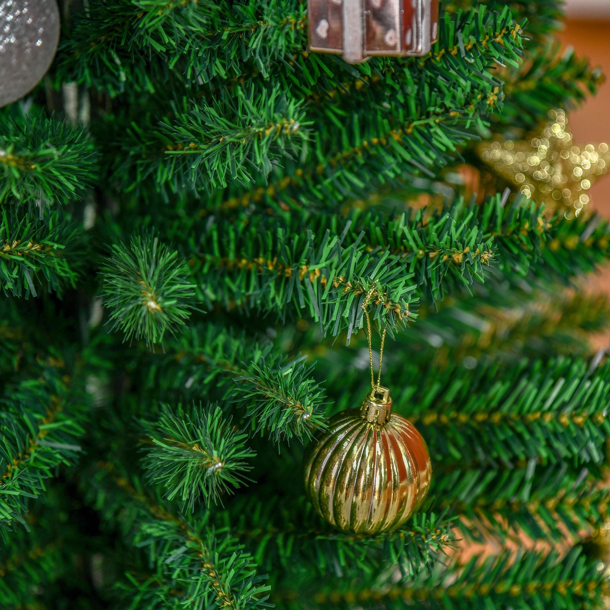 HOMCOM 5 ft Slim Pencil Artificial Christmas Tree with 294 Tips