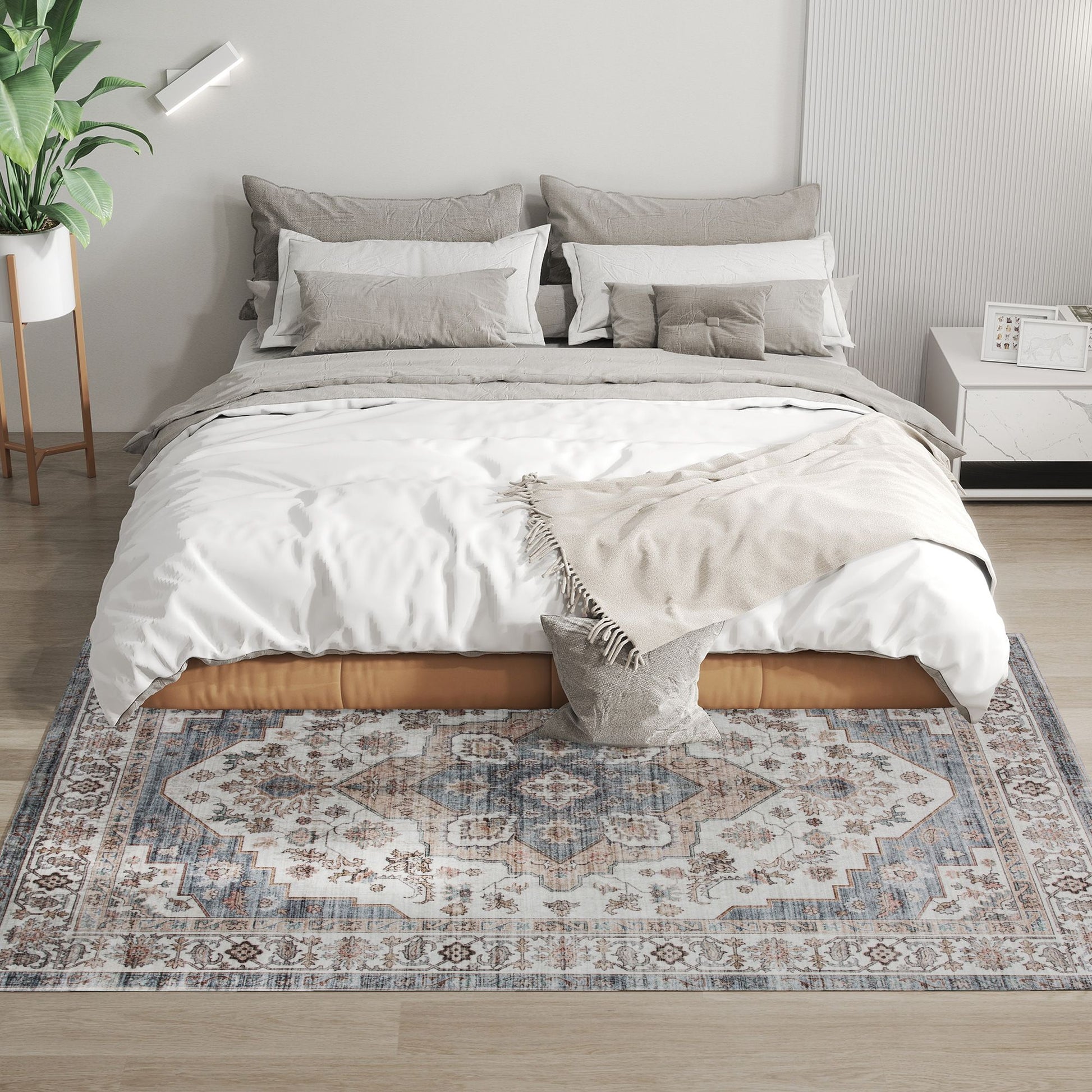 HOMCOM 4 x 6 ft Vintage Washable Area Rug with Non-Slip Backing