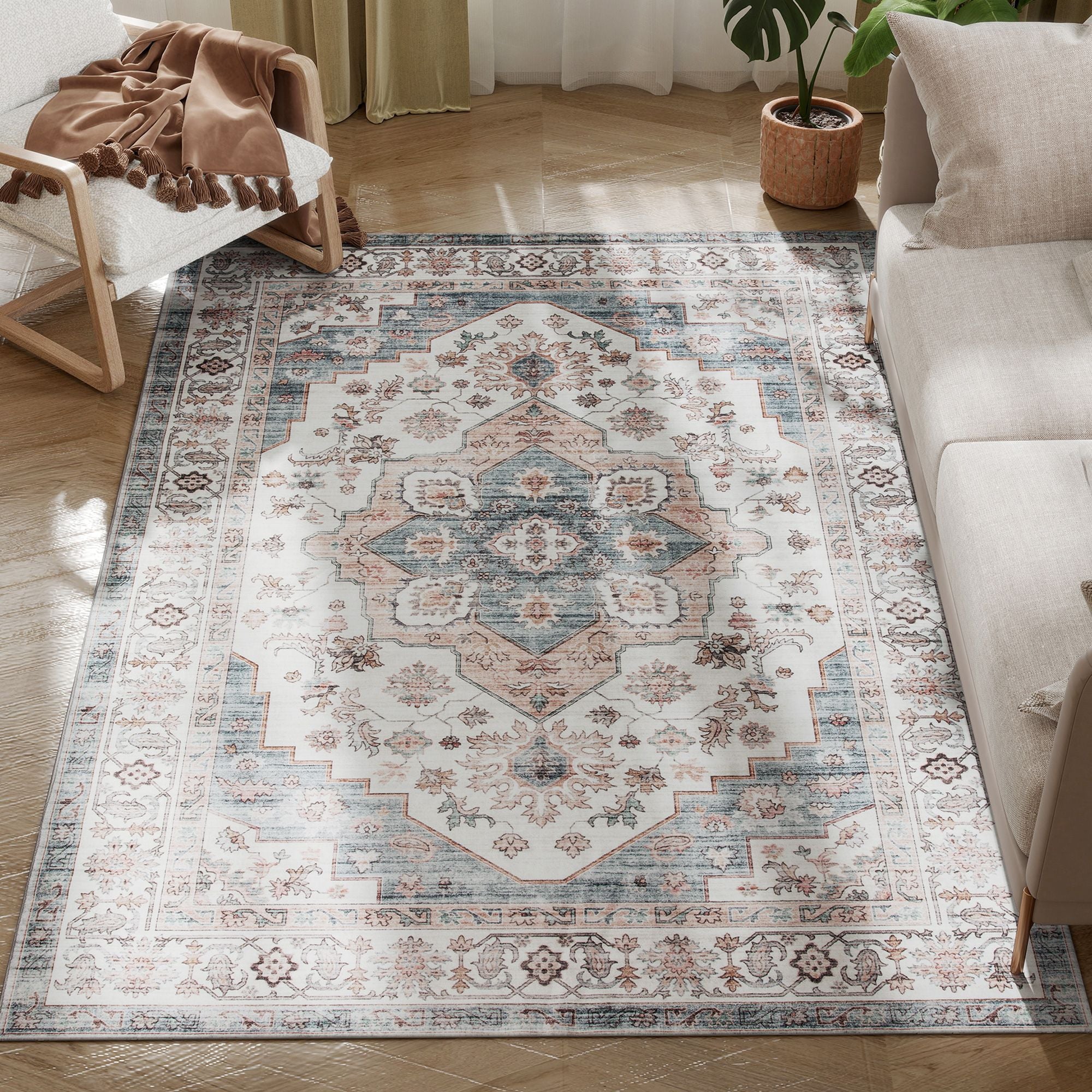 HOMCOM 4 x 6 ft Vintage Washable Area Rug with Non-Slip Backing