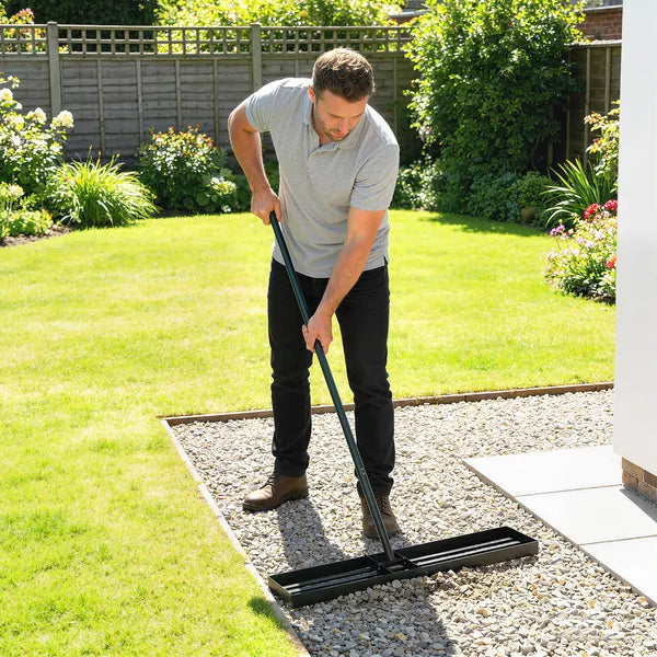 Outsunny Lawn Leveling Rake, 30" x 10" Heavy-Duty Yard Leveling Rake with 66.5" Handle for Backyard, Golf Course - product image 9