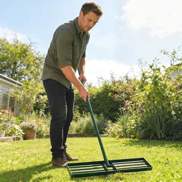 Outsunny 36 Inch Lawn Leveling Rake with 66.5 Inch Handle Green - product image 8