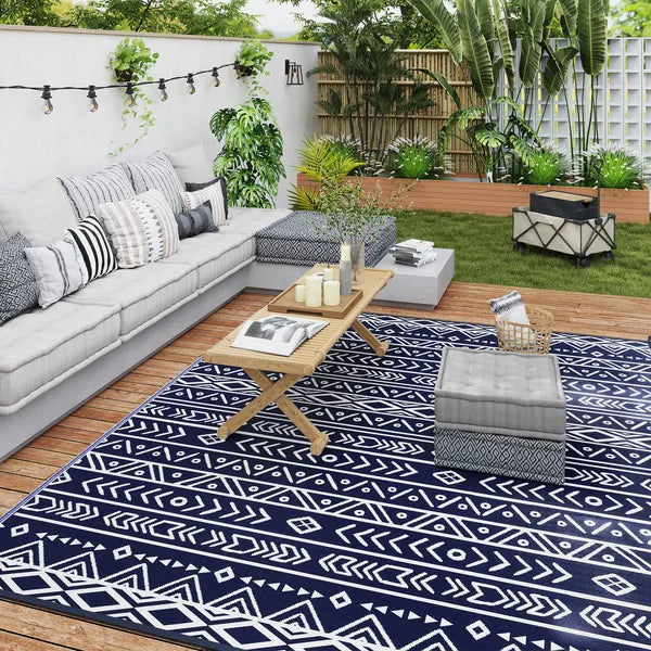 Outsunny Reversible Outdoor Rug, Waterproof Plastic Straw with Carry Bag, 8' x 10', Blue and White Geometric - product image 10