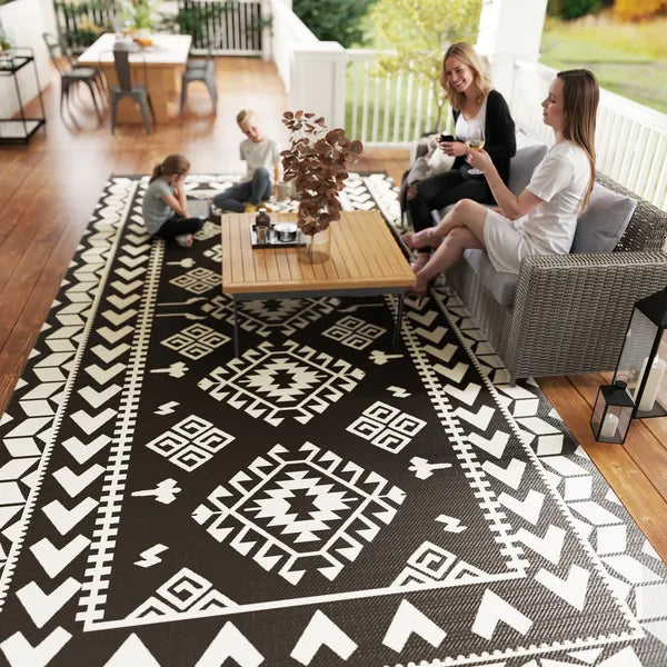 Reversible Outdoor Rug, Waterproof Plastic Straw with Carry Bag, 9' x 18', Black and White Rhombus Patchwork - product image 9