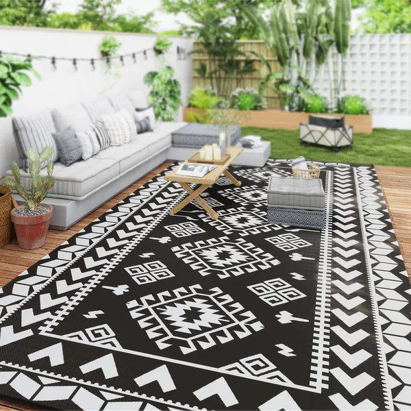 Reversible Outdoor Rug, Waterproof Plastic Straw with Carry Bag, 9' x 18', Black and White Rhombus Patchwork - product image 10