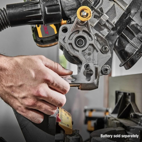 DeWalt-DWS780-12-in-Double-Bevel-Sliding-Compound-Miter-Saw_3.png DeWalt DWS780 12 in Double Bevel Sliding Compound Miter Saw