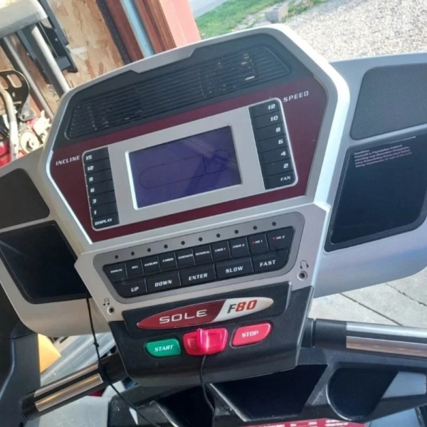 Sole-F80-Treadmill_2.png Sole F80 Treadmill